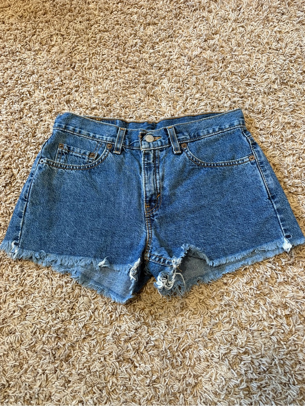 Vintage Levi’s Jean Shorts Women’s (juniors) size 5 100% cotton
